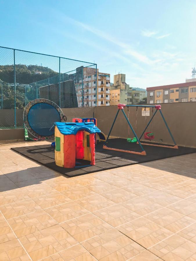 Ape Com Piscina E Ar - 2Q Da Praia Da Enseada. Гуаружа Екстериор снимка